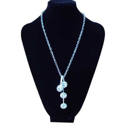 https://magasin-grossiste.com/1242-thickbox/collier-cristal.jpg
