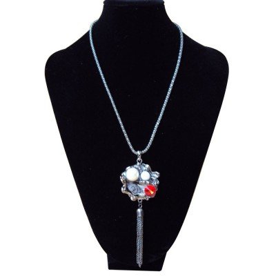 https://magasin-grossiste.com/1250-thickbox/collier-cristal.jpg