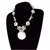 Collier nacre -pi&egrave;ce unique-