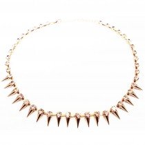 Collier dor&eacute; en cristal &agrave; pics