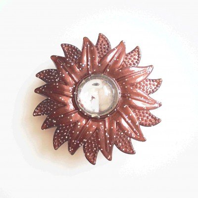 https://magasin-grossiste.com/5851-thickbox/gros-bouton-fleuri-paillete-en-40-mm-marron.jpg