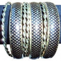 Bracelet dor&eacute; cuir
